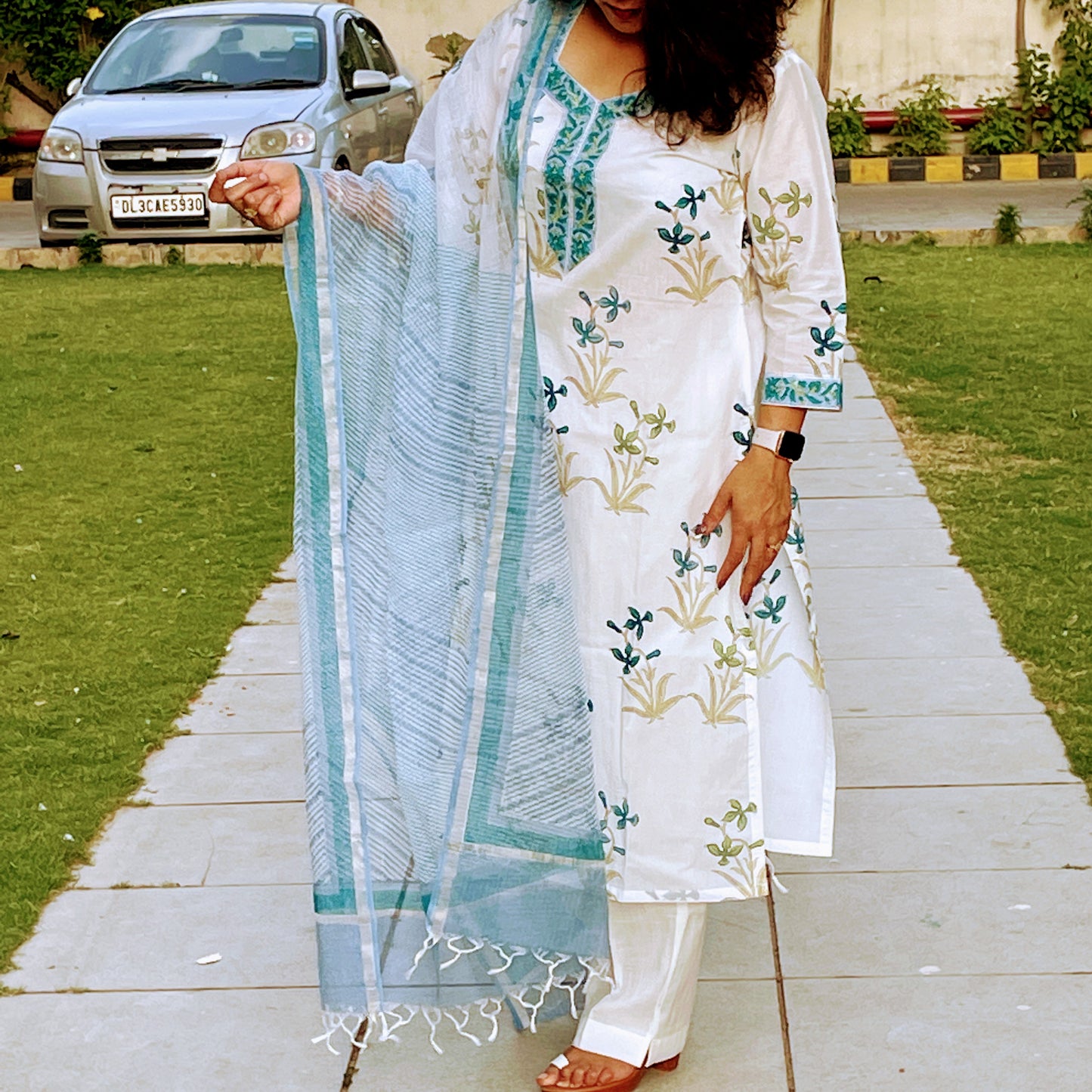 Hand Block Printed Blue Floral Kurta / Dupatta Set