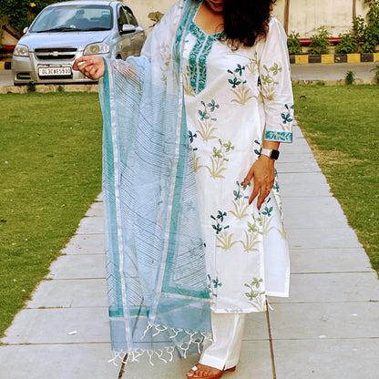 Hand Block Printed Blue Floral Kurta / Dupatta Set