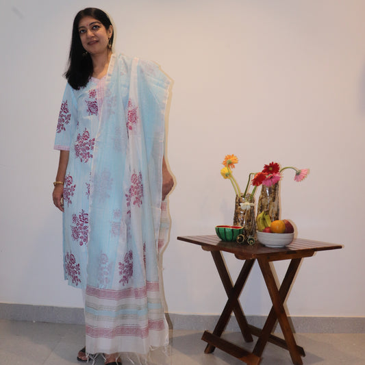 Hand Block Printed Striped Kurta / Chanderi Dupatta Set